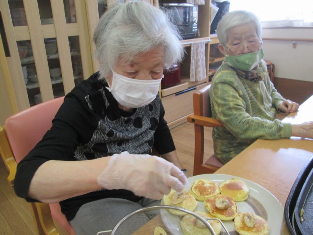 神谷川GH＿ホットケーキ盛り付け６