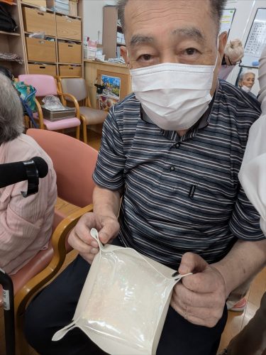 🌸世界にひとつだけの皮トレー作り🌸